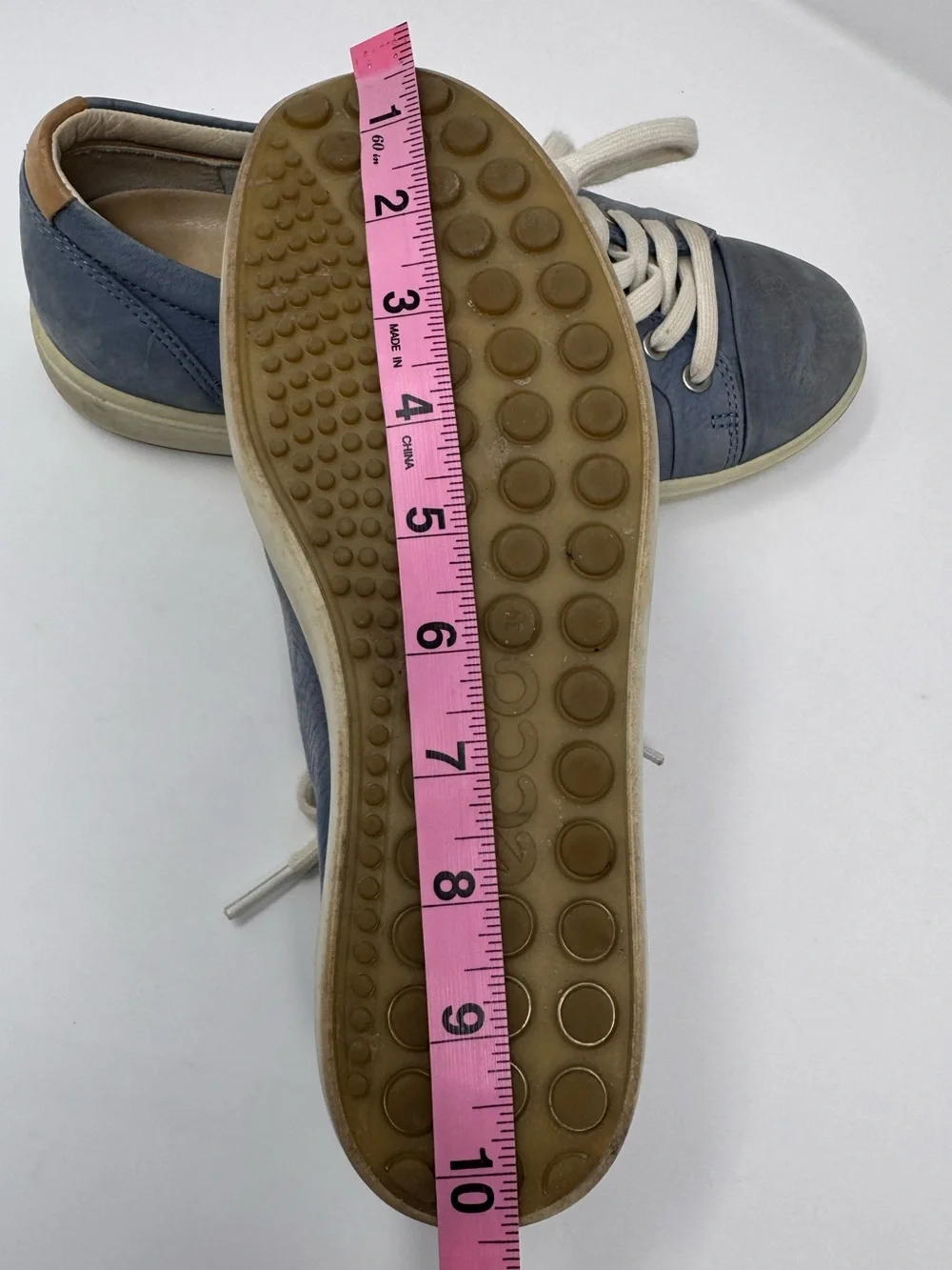 Ecco leather sneakers, size 8 (EU 39), casual comfy classic lace up shoe